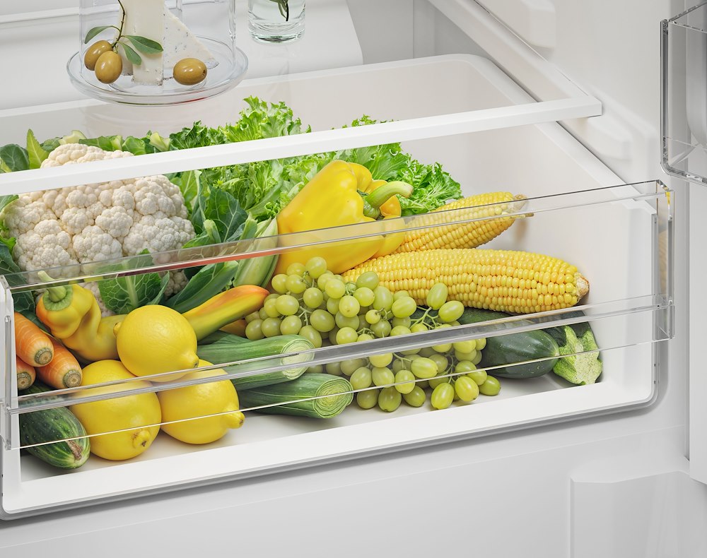 Electrolux LNN3CE18S - Frigo-congelatore da incasso 253L