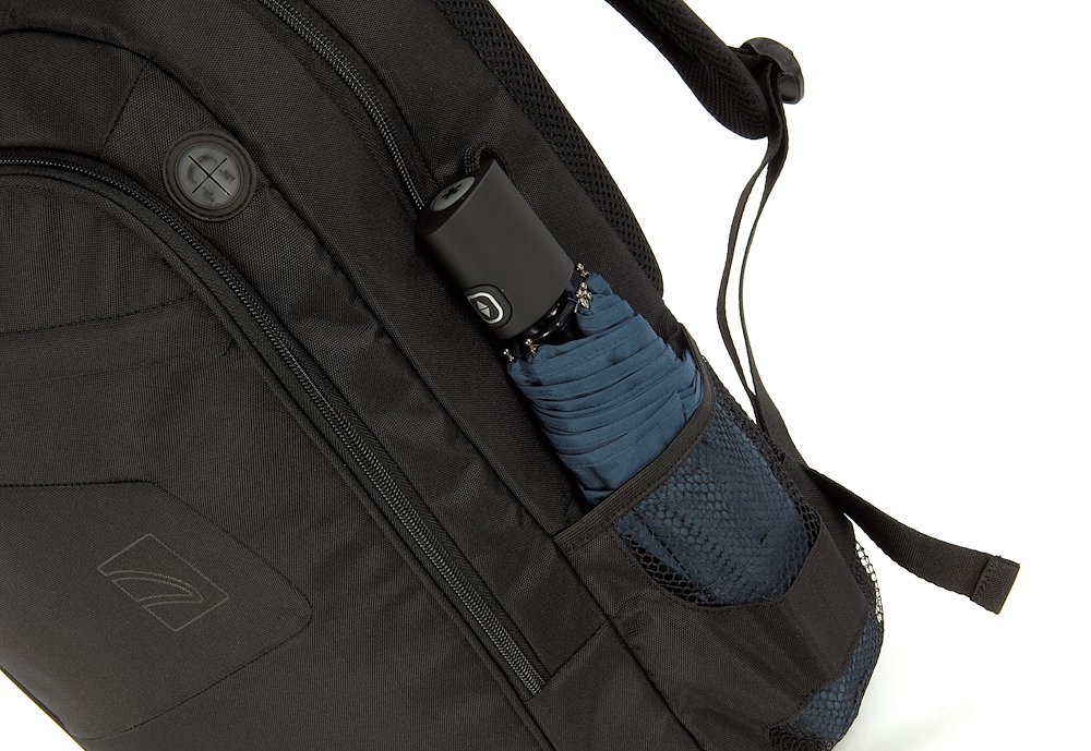 TUCANO BLABK - Lato Rucksack für Notebooks bis 17" TUCANO BLABK - Lato Rucksack für Notebooks bis 17"