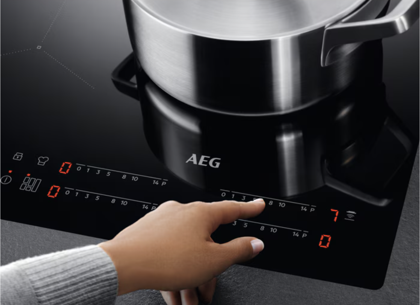 AEG IKB32300CB - Piano cottura Domino a induzione 30 cm