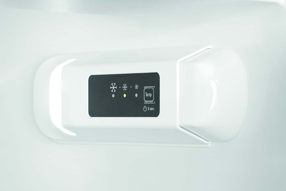 HOTPOINT-ARISTON HABUF011 - Einbaukühlschrank 126LT