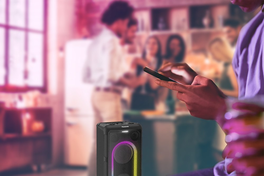 PANASONIC SCTMAX45EK - Party Lautsprecher mit Bluetooth und Lichteffekten