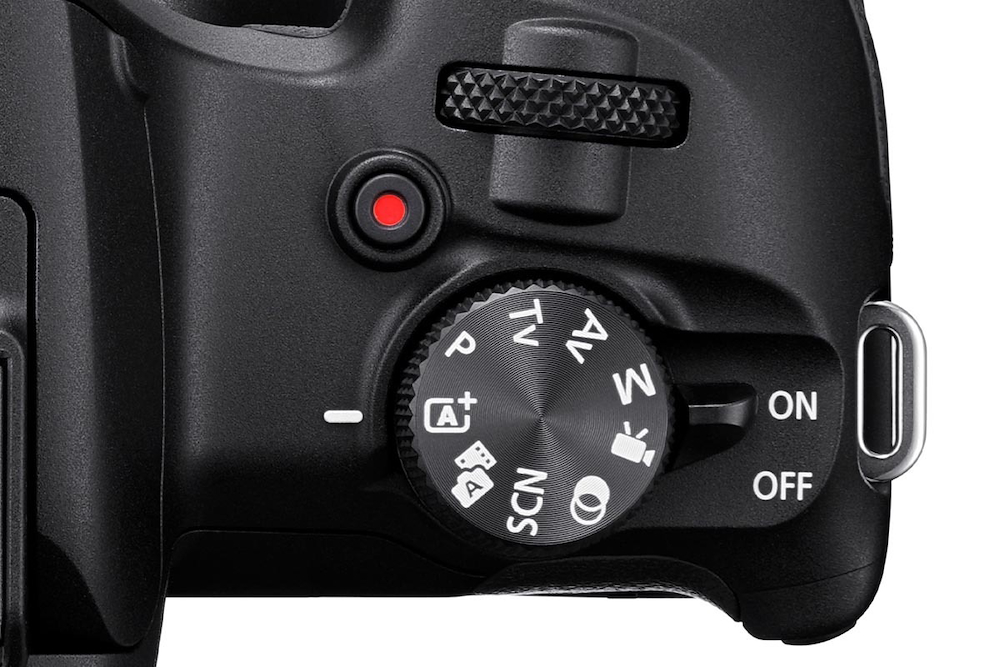 CANON EOSR100RFS1845 - Canon EOS R100 Digitalkamera mit RF-S 18-45mm Objektiv