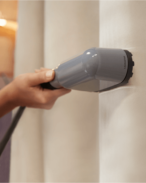 LAURASTAR 000.0302.580 Dampfbügelsystem IZZI