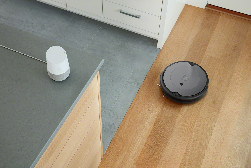IROBOT ROOMBA697 - Robot Aspirapolvere 33W IROBOT ROOMBA697 - Robot Aspirapolvere 33W