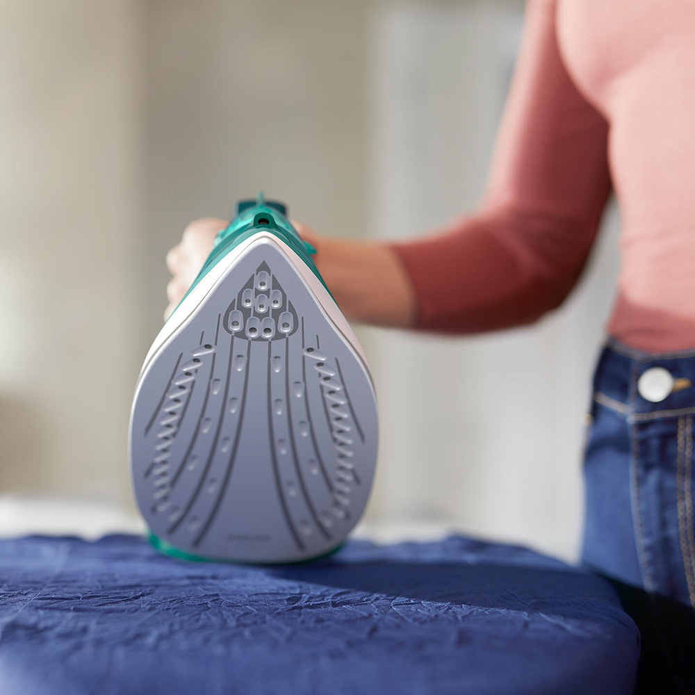 PHILIPS DST3030 - Ferro da stiro a vapore Philips
