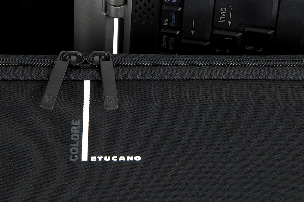 TUCANO BFC1516 - Neopren Tasche für 15,6" Notebooks TUCANO BFC1516 - Neopren Tasche für 15,6" Notebooks
