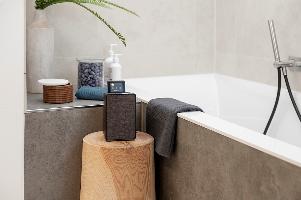 PURE 249522 - Radio compatta DAB+ e Bluetooth