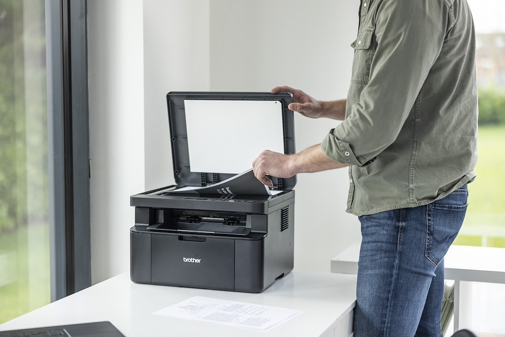 BROTHER DCPL1640W - 3-in-1 Laserdrucker