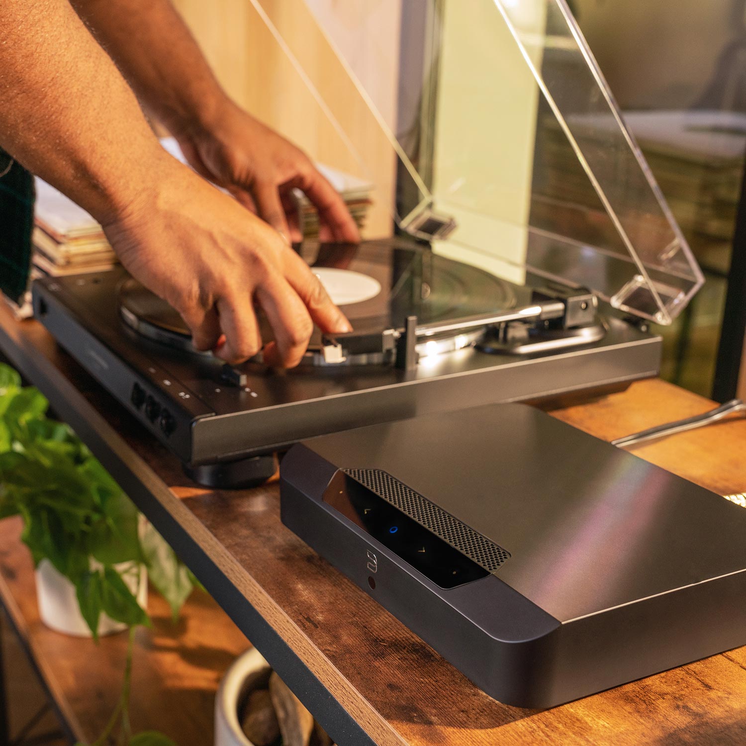 BLUESOUND KMY23ZN230B20784 - Bluesound PowerNode Edge Streaming-Verstärker