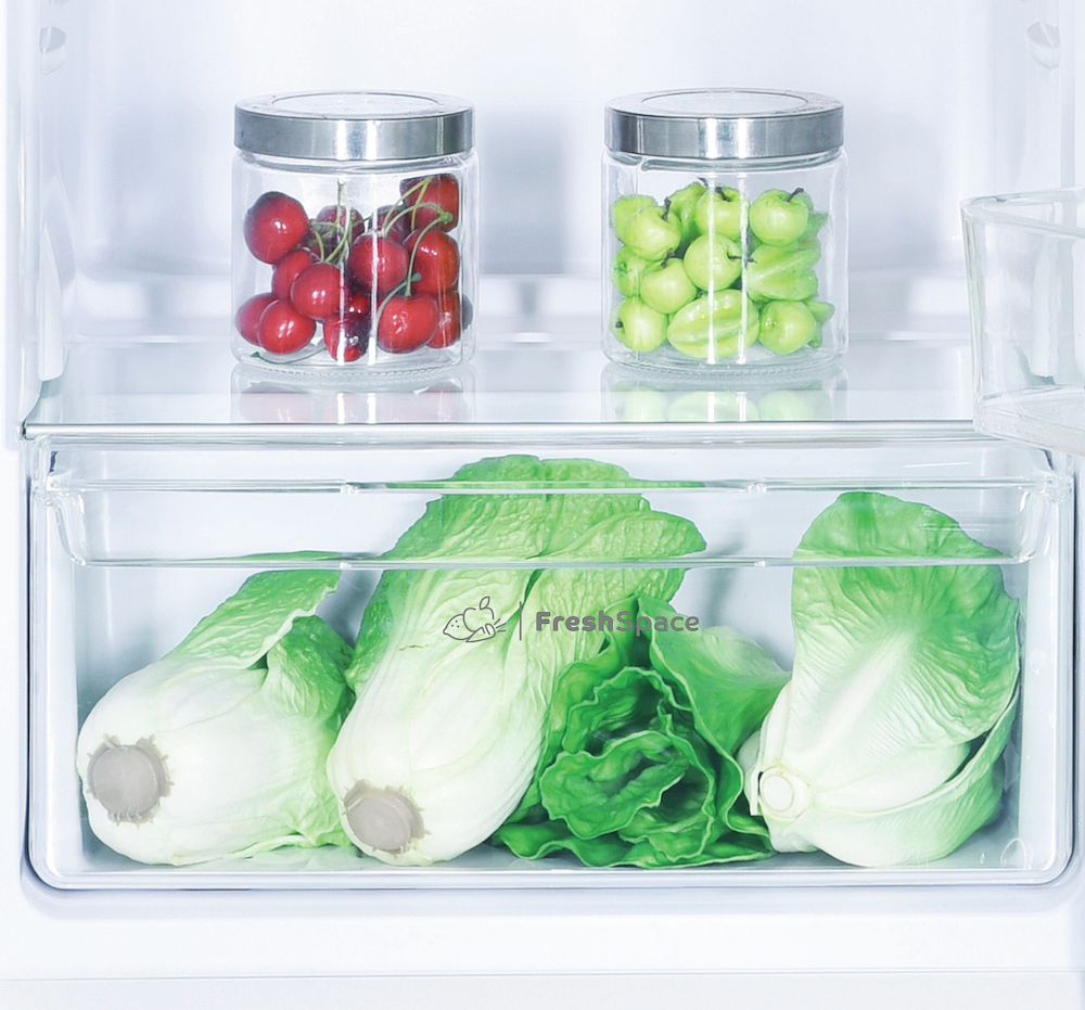 INDESIT IND2040E - Indesit Einbaukühlschrank 205L