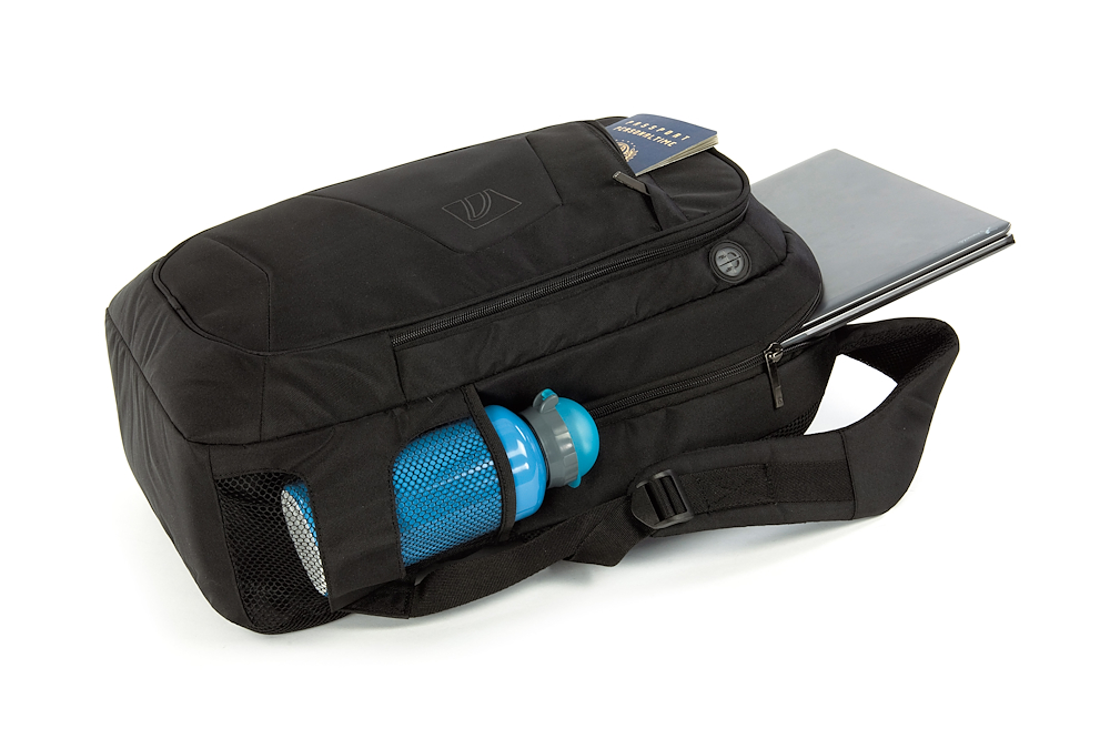 TUCANO BLABK - Lato Rucksack für Notebooks bis 17" TUCANO BLABK - Lato Rucksack für Notebooks bis 17"