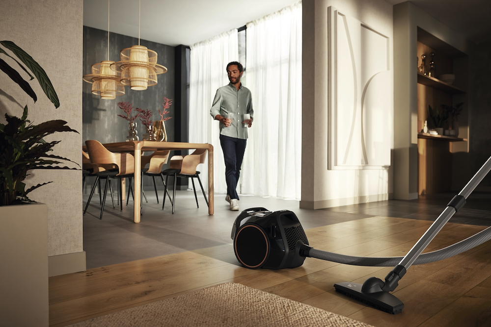 MIELE BOOSTCX1125GALAEDITIONBLA - Miele Boost CX1 125 Gala Edition Beutelloser Staubsauger