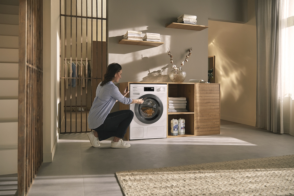 MIELE WEB685WCS125EDITION - Lavatrice a caricamento frontale 8 kg