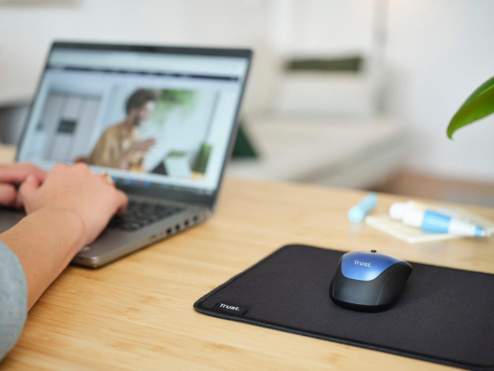 TRUST 24743 - Tappetino per mouse ecologico nero