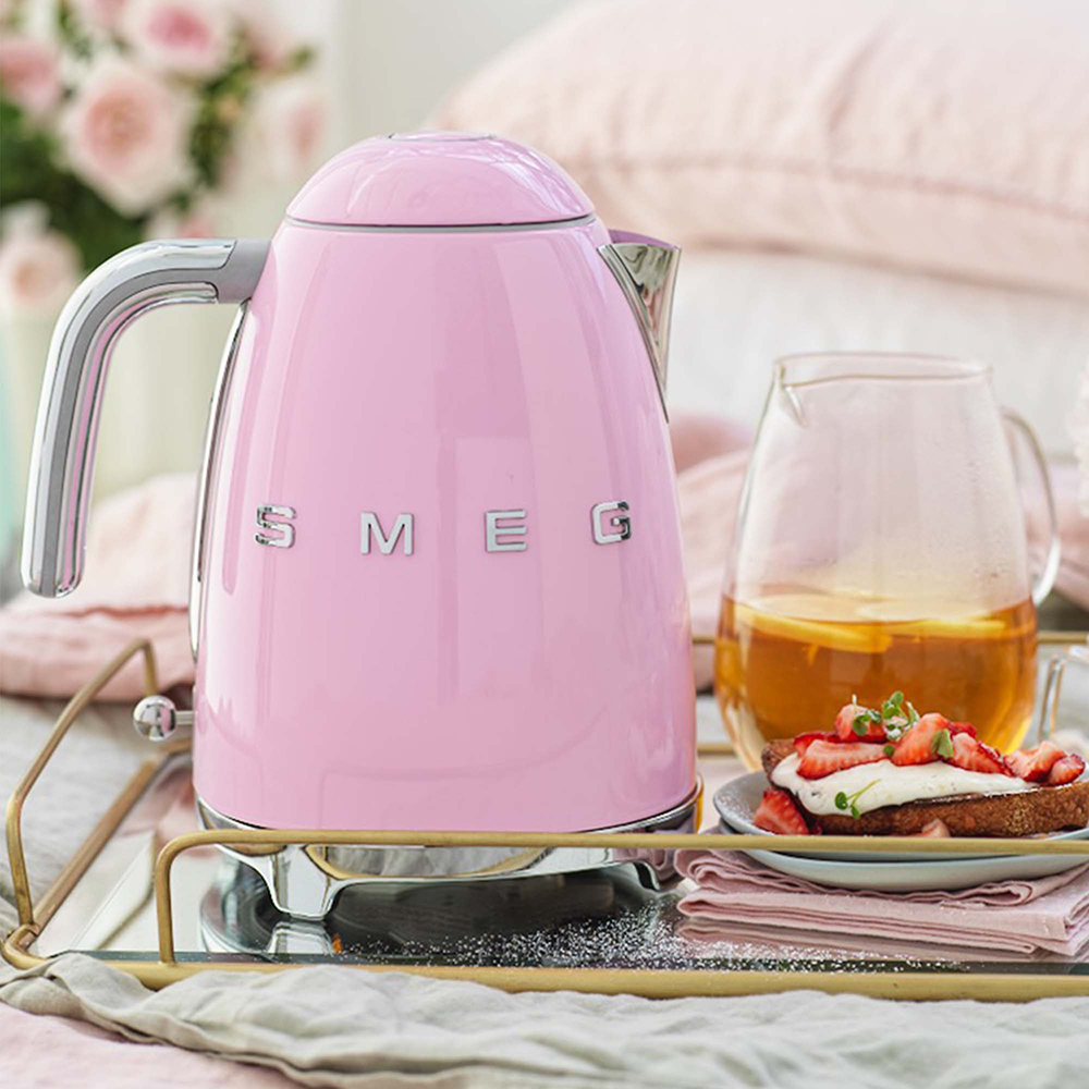 SMEG KLF03PKEU - Elektro Wasserkocher 50er Stil Rosa