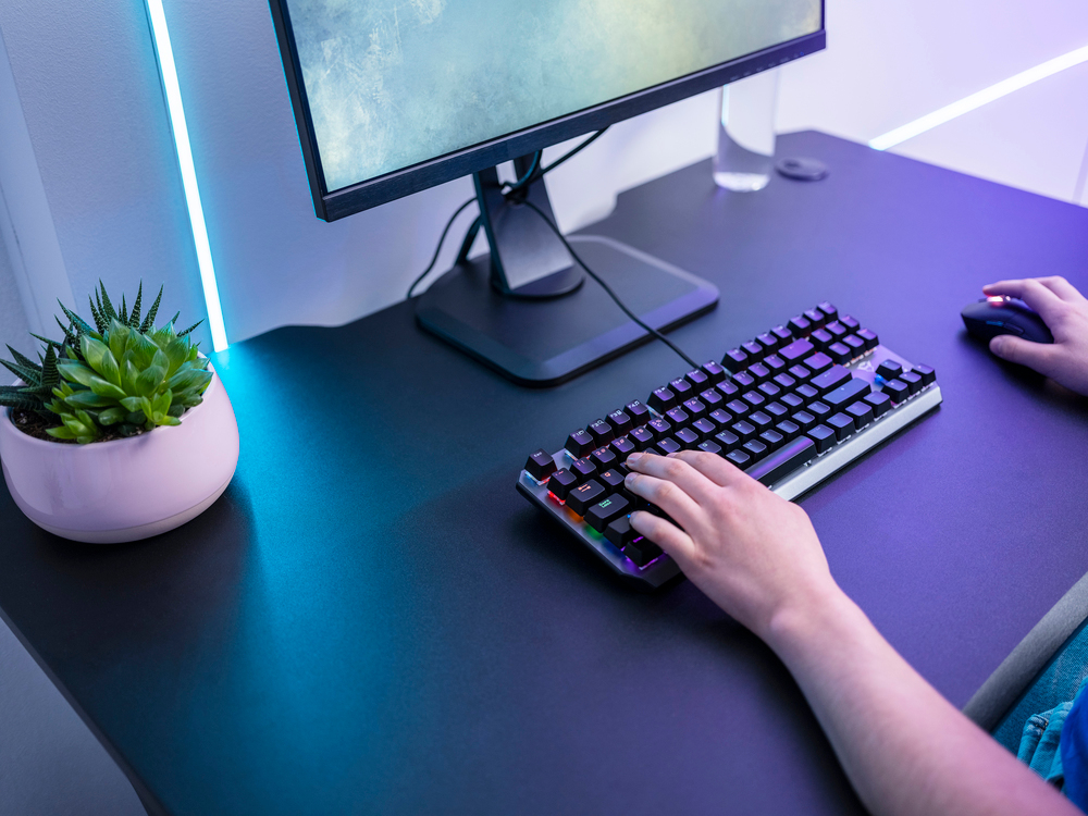 TRUST 24406 - Tastiera Gaming Trust GXT 834