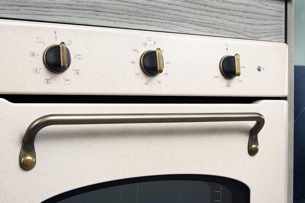 HOTPOINT-ARISTON FIT834AVHA - Elektrischer Multifunktionsofen 60cm Avena