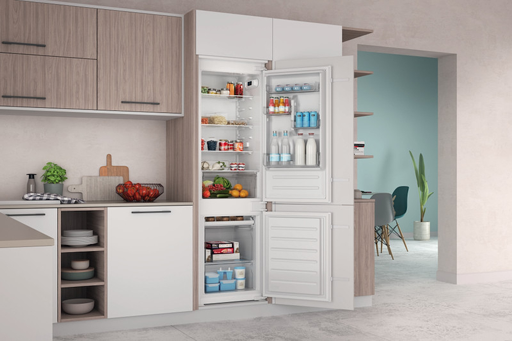 INDESIT 859991677530 - Einbau-Kombikühlschrank 273L