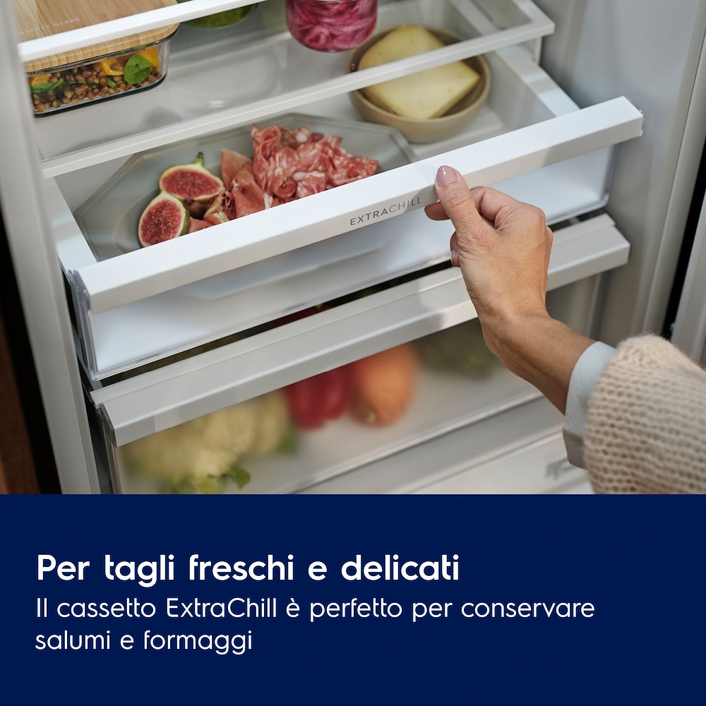 Electrolux ENA7CD18S - Frigorifero combinato da incasso NoFrost