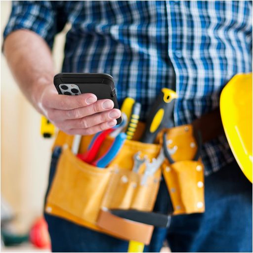 MOBILIZE 27725 - Defender Schutzhülle für iPhone 11/XR