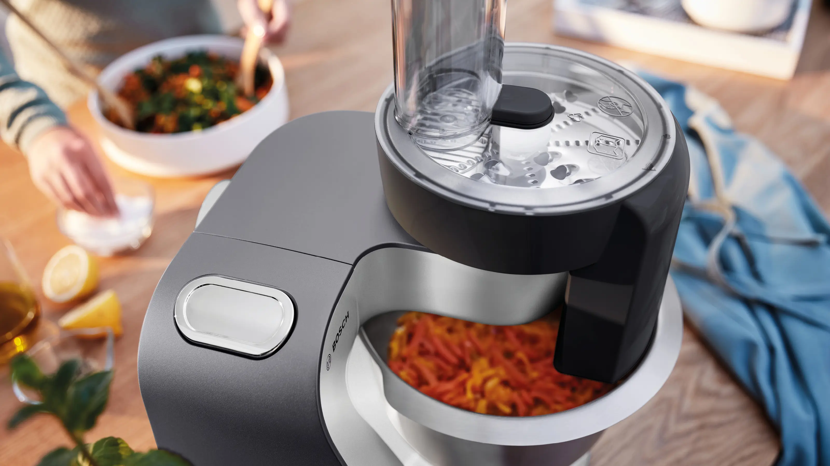 Bosch MUM58310 - Robot da cucina Serie 4 1000 W