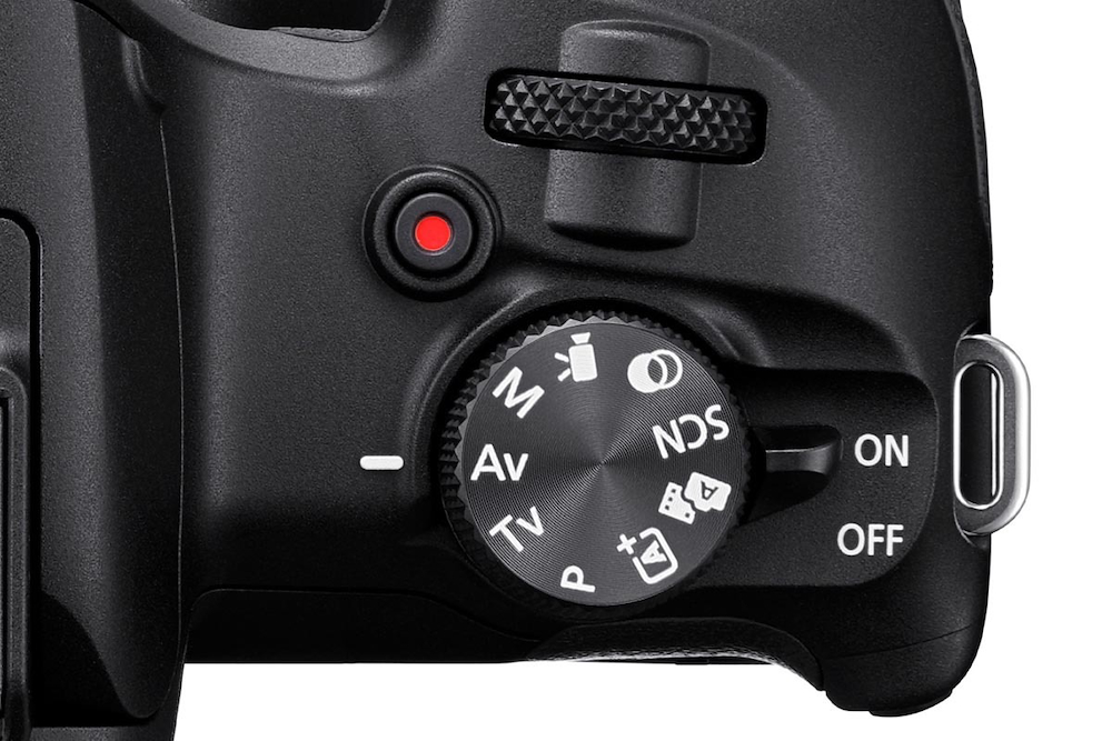 CANON EOSR100RFS1845 - Canon EOS R100 Digitalkamera mit RF-S 18-45mm Objektiv