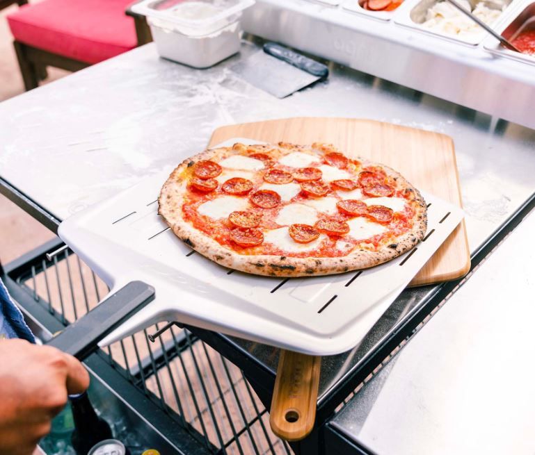 Ooni OON UUP38000 - 12" Pizzaschieber perforiert