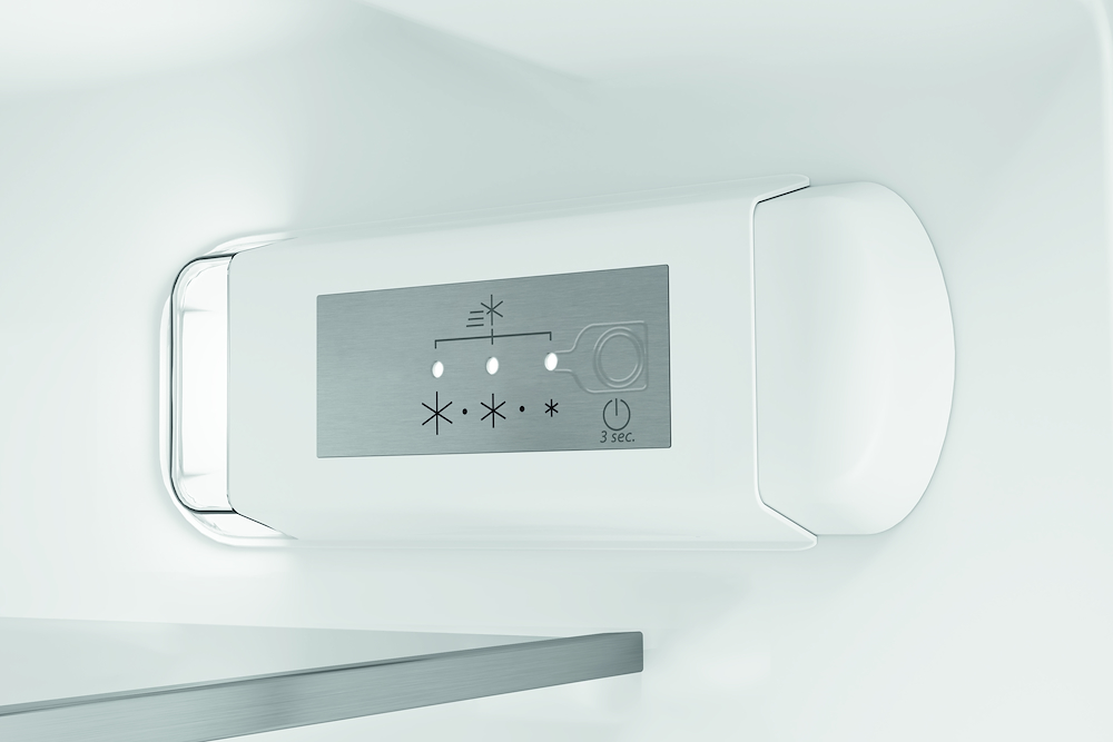 HOTPOINT-ARISTON HABUL011 - Einbaukühlschrank 144L Edelstahl