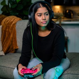 MICROSOFT QAU00083 - Xbox Wireless Controller Deep Pink