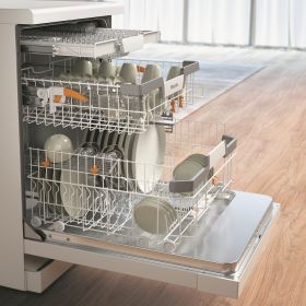 MIELE G5633SCBRWS - Geschirrspüler Weiß Glänzend