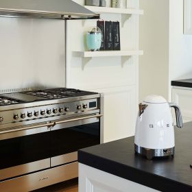 SMEG KLF04WHEU - Smeg 50's Style Wasserkocher weiß