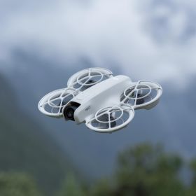 DJI NEO - Neo Drone per Vlog Mano