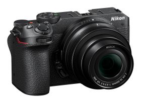 NIKON Z30ZDX1650VR64GB - Nikon Z30 Vlogger-Kit mit 16-50mm Objektiv