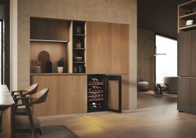 HAIER HWS34GGH1 - Weinkühlschrank 34 Flaschen Schwarz