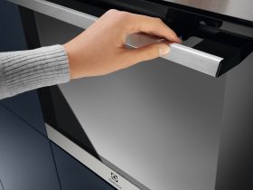 ELECTROLUX LOC3S40X2 - Electrolux SteamCrisp Dampfbackofen LOC3S40X2