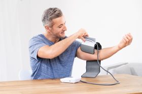 BEURER BM51CLIP - Beurer BM 51 Blutdruckmessgerät mit Display