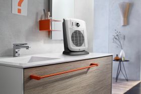 DE LONGHI HBC3030 - De Longhi 2000W Heizlüfter